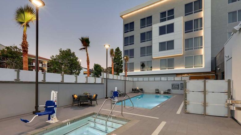 <b>Hampton Inn Irvine Spectrum Lake Forest Pool</b>. Images powered by <a href="https://iceportal.shijigroup.com/" title="IcePortal" target="_blank">IcePortal</a>.