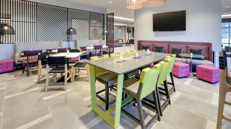 <b>Hampton Inn Irvine Spectrum Lake Forest Restaurant</b>. Images powered by <a href="https://iceportal.shijigroup.com/" title="IcePortal" target="_blank">IcePortal</a>.