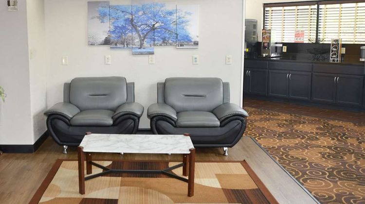 Baymont by Wyndham Santee Lobby
