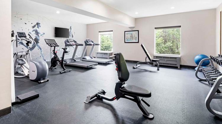 Best Western Plus Bourbonnais Hotel-Stes Health