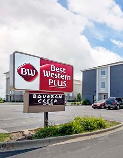 Best Western Plus Bourbonnais Hotel-Stes
