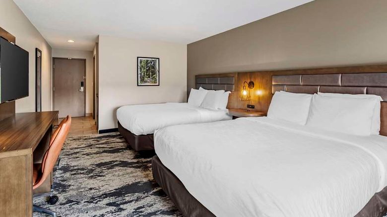 <b>Best Western Plus Bourbonnais Hotel-Stes Room</b>. Images powered by <a href="https://iceportal.shijigroup.com/" title="IcePortal" target="_blank">IcePortal</a>.