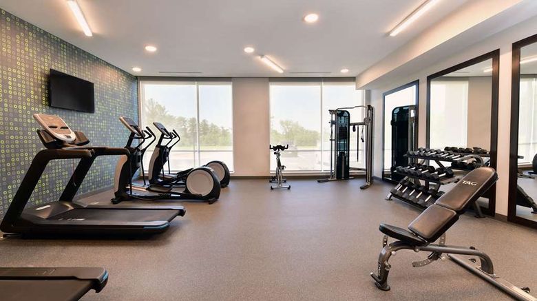 <b>La Quinta Inn & Suites by Wyndham Health</b>. Images powered by <a href="https://iceportal.shijigroup.com/" title="IcePortal" target="_blank">IcePortal</a>.