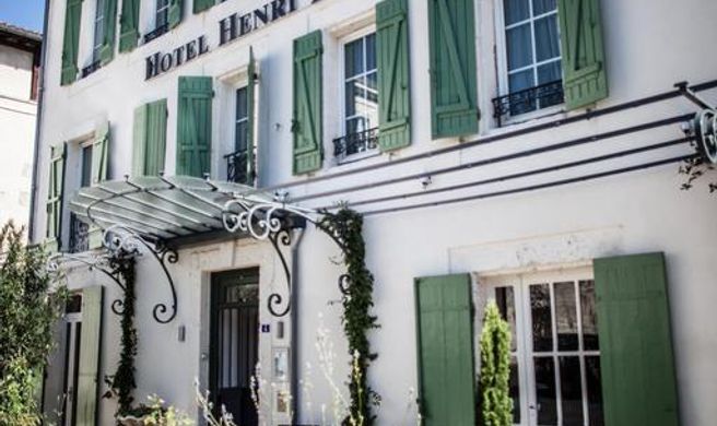Hotel Henri IV Exterior