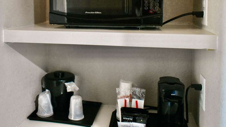 <b>Comfort Inn & Suites Cartersville Room</b>. Images powered by <a href="https://iceportal.shijigroup.com/" title="IcePortal" target="_blank">IcePortal</a>.