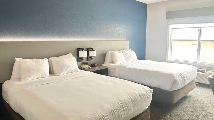 Comfort Inn & Suites Cartersville Room