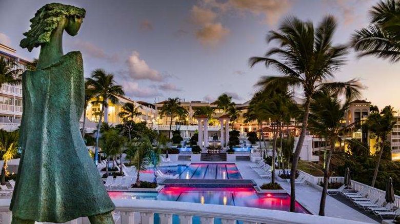 <b>El Conquistador Resort Pool</b>. Images powered by <a href="https://iceportal.shijigroup.com/" title="IcePortal" target="_blank">IcePortal</a>.