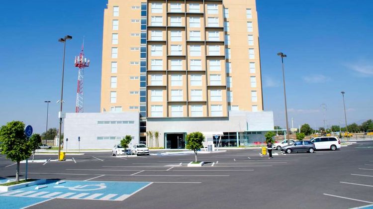 Casa Inn Galerias Hotel Exterior