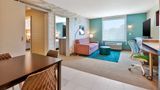 Home2 Suites by Hilton Battle Creek Room