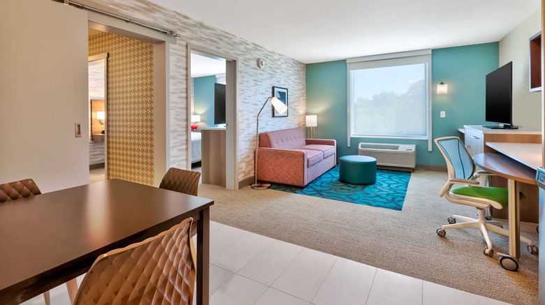 <b>Home2 Suites by Hilton Battle Creek Room</b>. Images powered by <a href="https://iceportal.shijigroup.com/" title="IcePortal" target="_blank">IcePortal</a>.