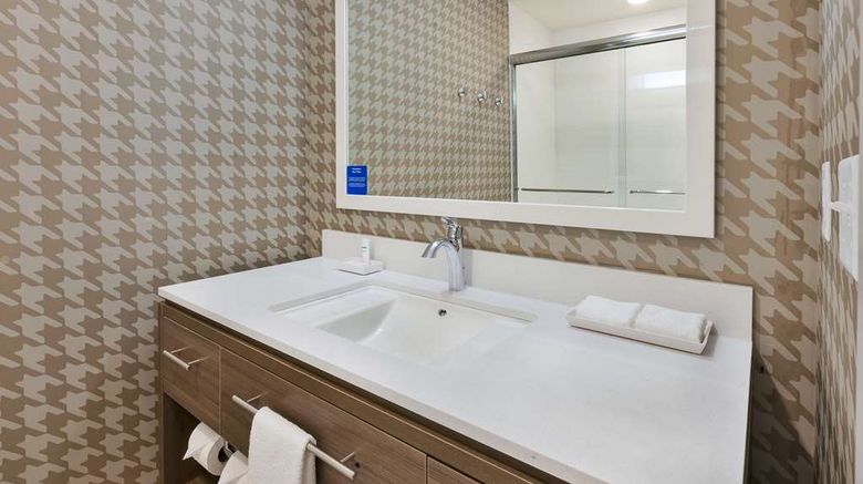 <b>Home2 Suites by Hilton Battle Creek Room</b>. Images powered by <a href="https://iceportal.shijigroup.com/" title="IcePortal" target="_blank">IcePortal</a>.
