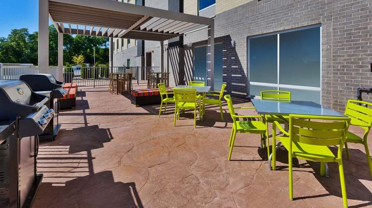 Home2 Suites by Hilton Battle Creek Exterior
