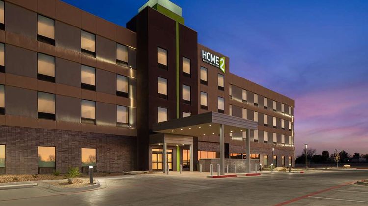 Home2 Suites by Hilton Carlsbad Exterior