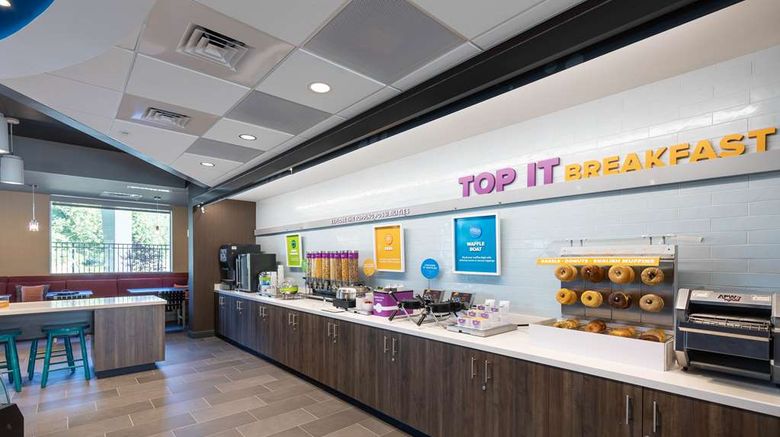 <b>Tru by Hilton Eugene Restaurant</b>. Images powered by <a href="https://iceportal.shijigroup.com/" title="IcePortal" target="_blank">IcePortal</a>.