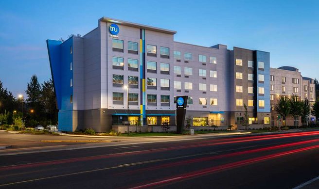 Tru by Hilton Eugene Exterior