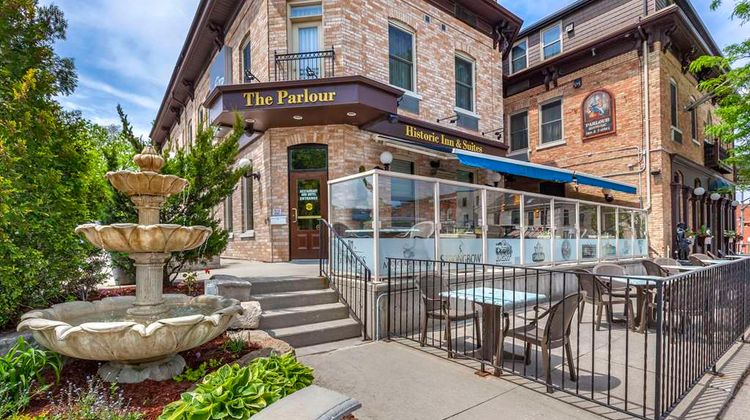 The Parlour Inn Exterior
