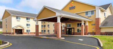 Comfort Inn And Suites Milford Exterior
