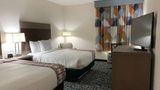 <b>La Quinta Inn & Stes by Wyndham Red Oak Room</b>. Images powered by <a href="https://iceportal.shijigroup.com/" title="IcePortal" target="_blank">IcePortal</a>.