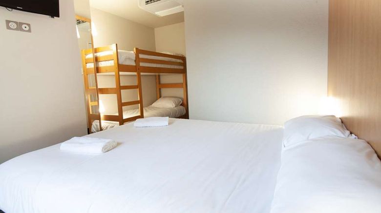 <b>Kyriad Direct Clermont Ferrand N Gerzat Room</b>. Images powered by <a href="https://iceportal.shijigroup.com/" title="IcePortal" target="_blank">IcePortal</a>.
