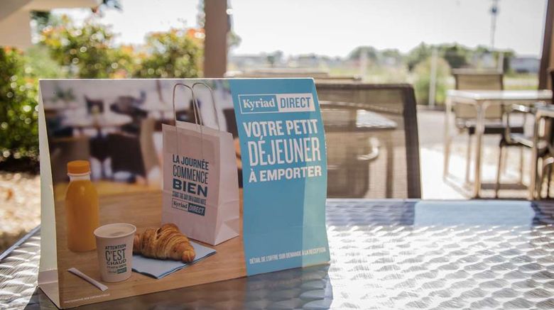<b>Kyriad Direct Clermont Ferrand N Gerzat Restaurant</b>. Images powered by <a href="https://iceportal.shijigroup.com/" title="IcePortal" target="_blank">IcePortal</a>.