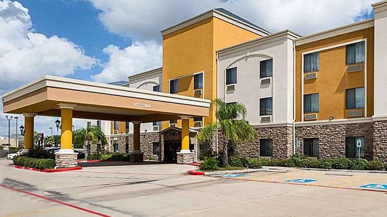 Days Inn  and  Suites West Energy Corridor Exterior. Images powered by <a href="https://iceportal.shijigroup.com" target="_blank" rel="noopener">Ice Portal</a>.