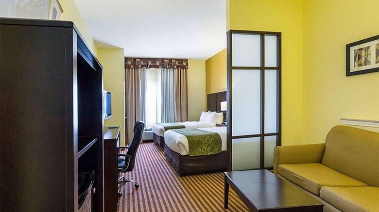 <b>Days Inn & Suites West Energy Corridor Room</b>. Images powered by <a href="https://iceportal.shijigroup.com/" title="IcePortal" target="_blank">IcePortal</a>.