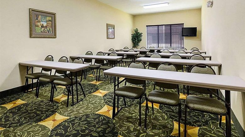 <b>Days Inn & Suites West Energy Corridor Meeting</b>. Images powered by <a href="https://iceportal.shijigroup.com/" title="IcePortal" target="_blank">IcePortal</a>.