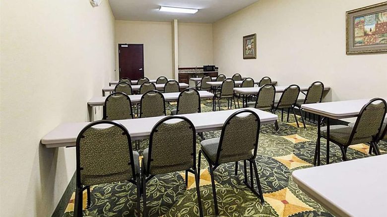 <b>Days Inn & Suites West Energy Corridor Meeting</b>. Images powered by <a href="https://iceportal.shijigroup.com/" title="IcePortal" target="_blank">IcePortal</a>.