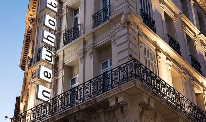 New Hotel Le Quai Exterior
