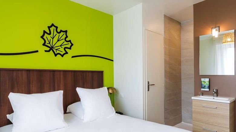 <b>Sure Hotel by Best Western Argentan Room</b>. Images powered by <a href="https://iceportal.shijigroup.com/" title="IcePortal" target="_blank">IcePortal</a>.