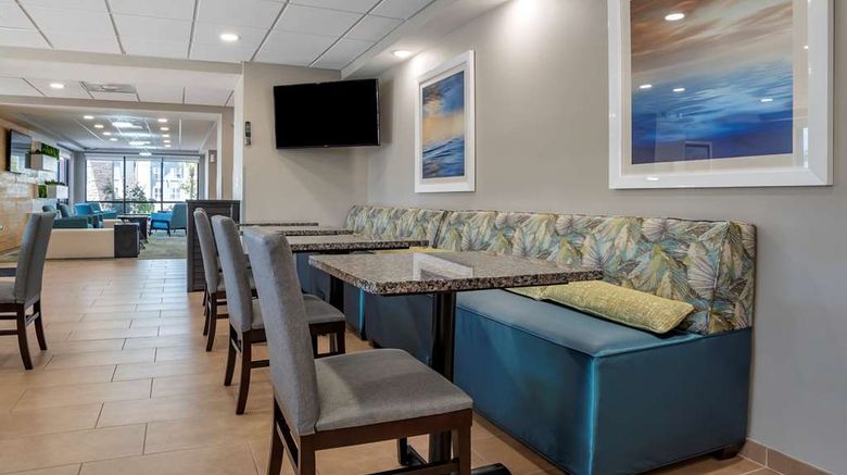 <b>Best Western Plus Panama City Hotel Restaurant</b>. Images powered by <a href="https://iceportal.shijigroup.com/" title="IcePortal" target="_blank">IcePortal</a>.