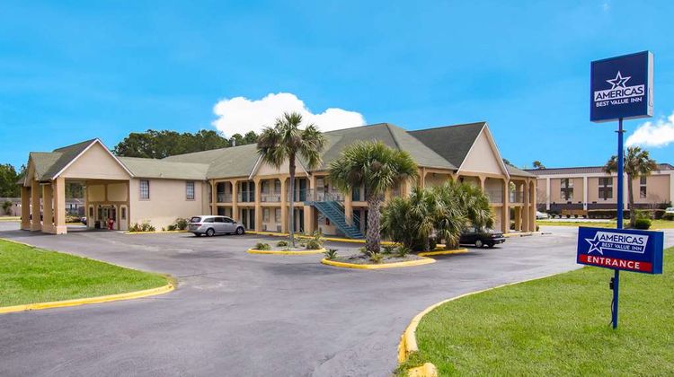 Americas Best Value Inn Darien Exterior