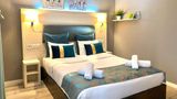 <b>Hotel Clairefontaine Room</b>. Images powered by <a href="https://iceportal.shijigroup.com/" title="IcePortal" target="_blank">IcePortal</a>.