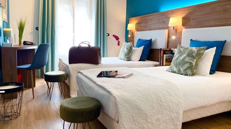 <b>Hotel Clairefontaine Room</b>. Images powered by <a href="https://iceportal.shijigroup.com/" title="IcePortal" target="_blank">IcePortal</a>.