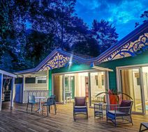Tortuga Lodge and Gardens Room