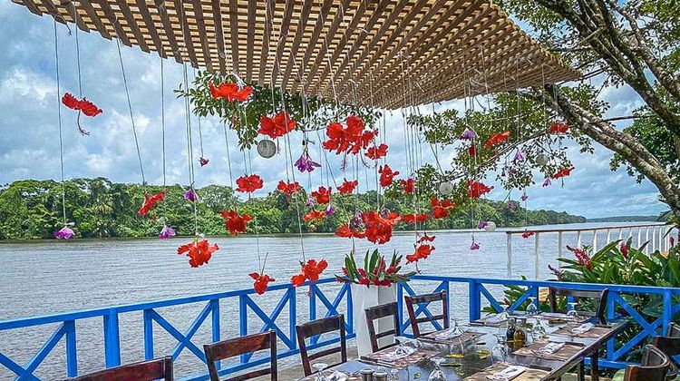 Tortuga Lodge and Gardens Restaurant