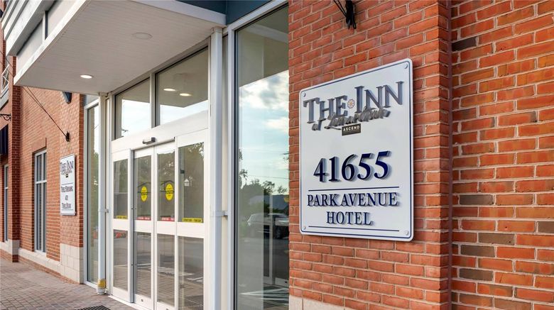 <b>The Inn at Leonardtown Ascend Hotel Coll Exterior</b>. Images powered by <a href="https://iceportal.shijigroup.com/" title="IcePortal" target="_blank">IcePortal</a>.