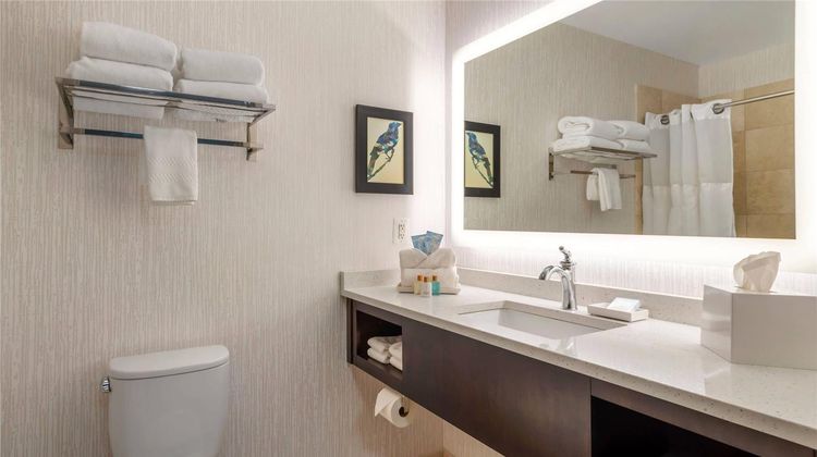 The Inn at Leonardtown Ascend Hotel Coll Room
