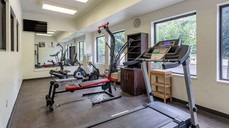 <b>Comfort Suites Health</b>. Images powered by <a href="https://iceportal.shijigroup.com/" title="IcePortal" target="_blank">IcePortal</a>.