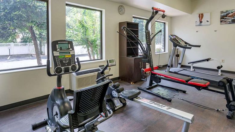 <b>Comfort Suites Health</b>. Images powered by <a href="https://iceportal.shijigroup.com/" title="IcePortal" target="_blank">IcePortal</a>.