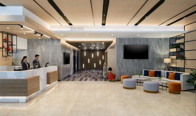 PARKROYAL Suites Bangkok Lobby
