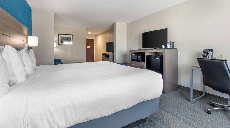 Best Western Plus Stephenville Inn Suite
