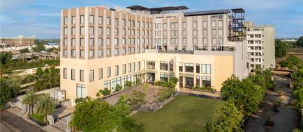 Park Inn by Radisson Jabalpur Exterior