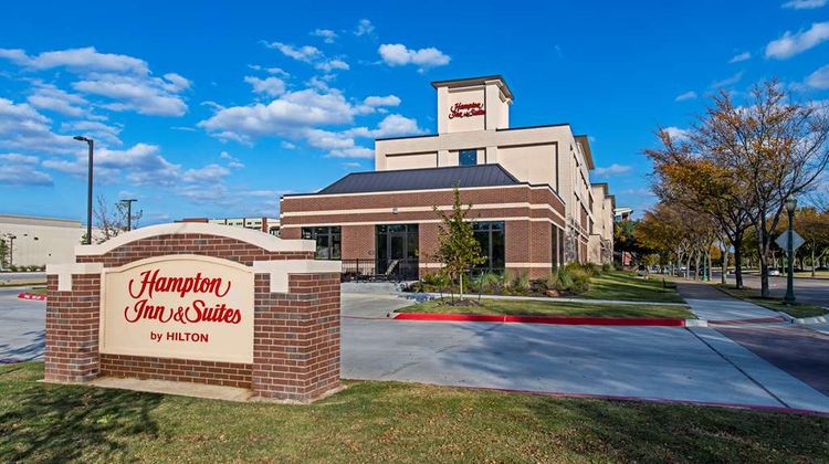 Hampton Inn & Suites Keller Exterior