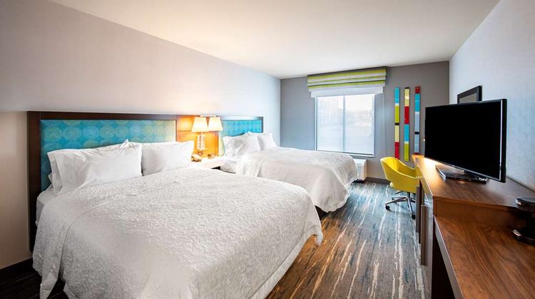 Hampton Inn & Suites Keller Room