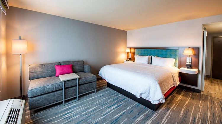 Hampton Inn & Suites Keller Room