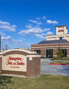 Hampton Inn & Suites Keller