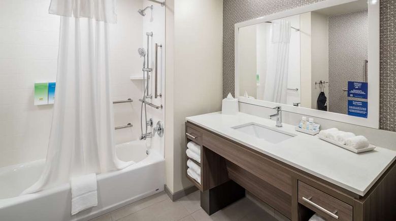 <b>Home2 Suites by Hilton Cape Cruise Port Room</b>. Images powered by <a href="https://iceportal.shijigroup.com/" title="IcePortal" target="_blank">IcePortal</a>.