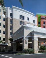 Home2 Suites by Hilton Cape Cruise Port