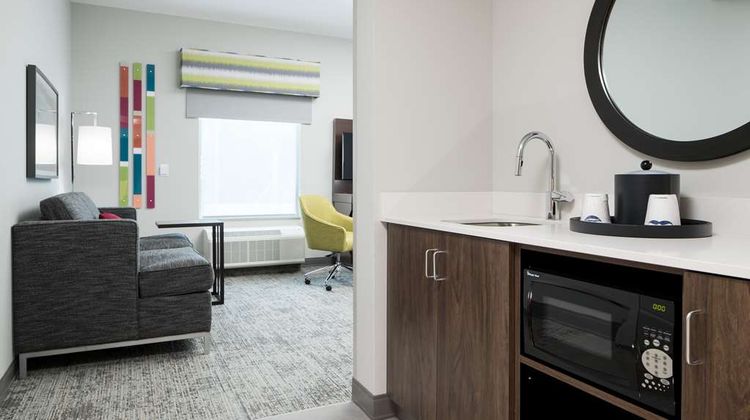 Hampton Inn & Suites Cruise Port Other